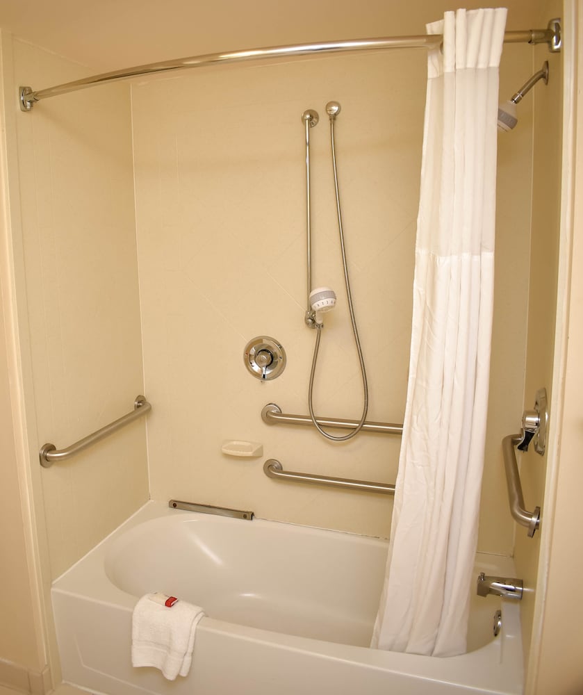 Park Inn by Radisson, Columbus State University Area 50/52