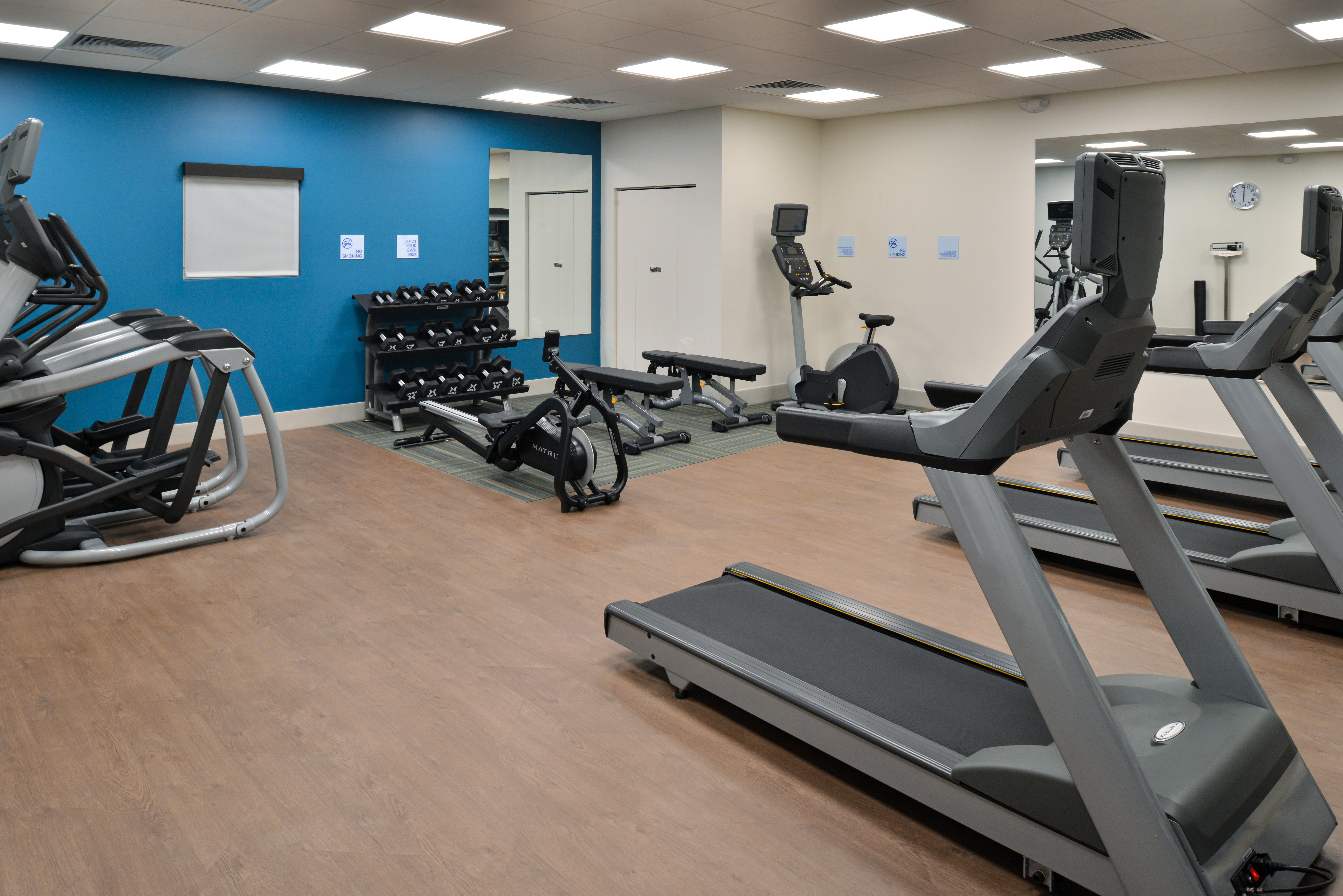 HOLIDAY INN EXPRESS ORLANDO SOUTH PARK 39/61