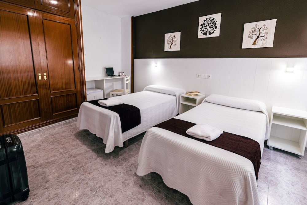 Hostal Gran Via 14/40