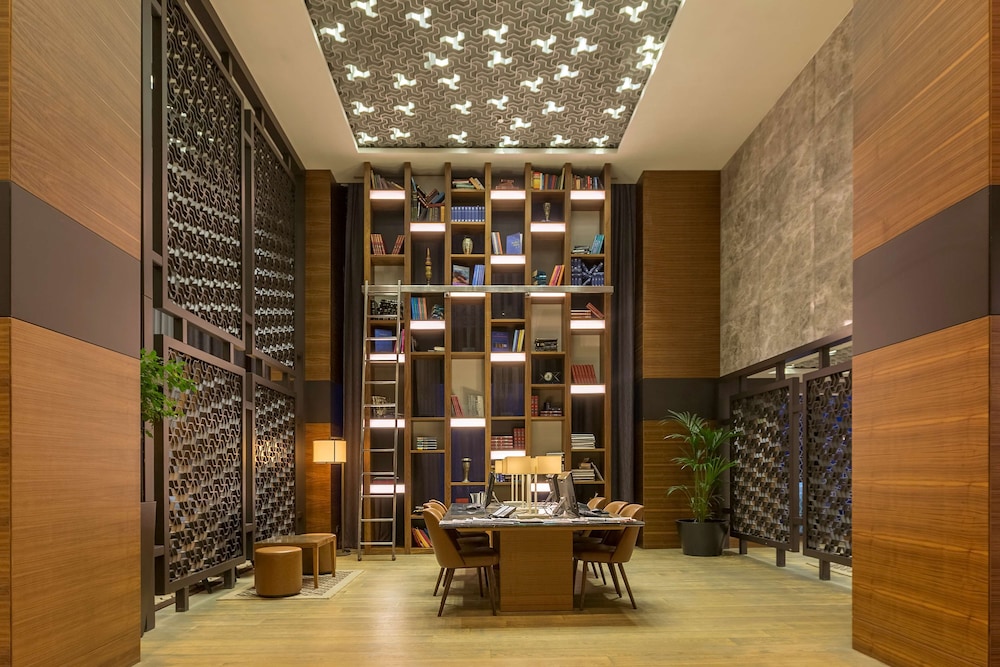 Golden Tulip Istanbul Bayrampasa 7/50