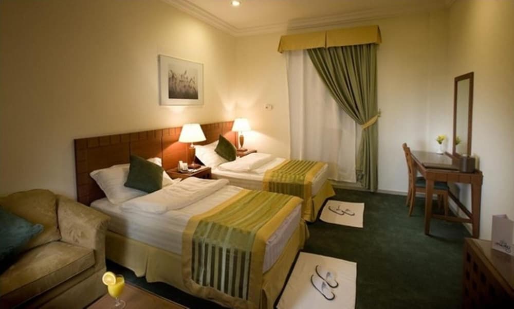 لي لي للأجنحة الفندقية الهفوف(Lily Hotel Suite Hofuf) 8/32