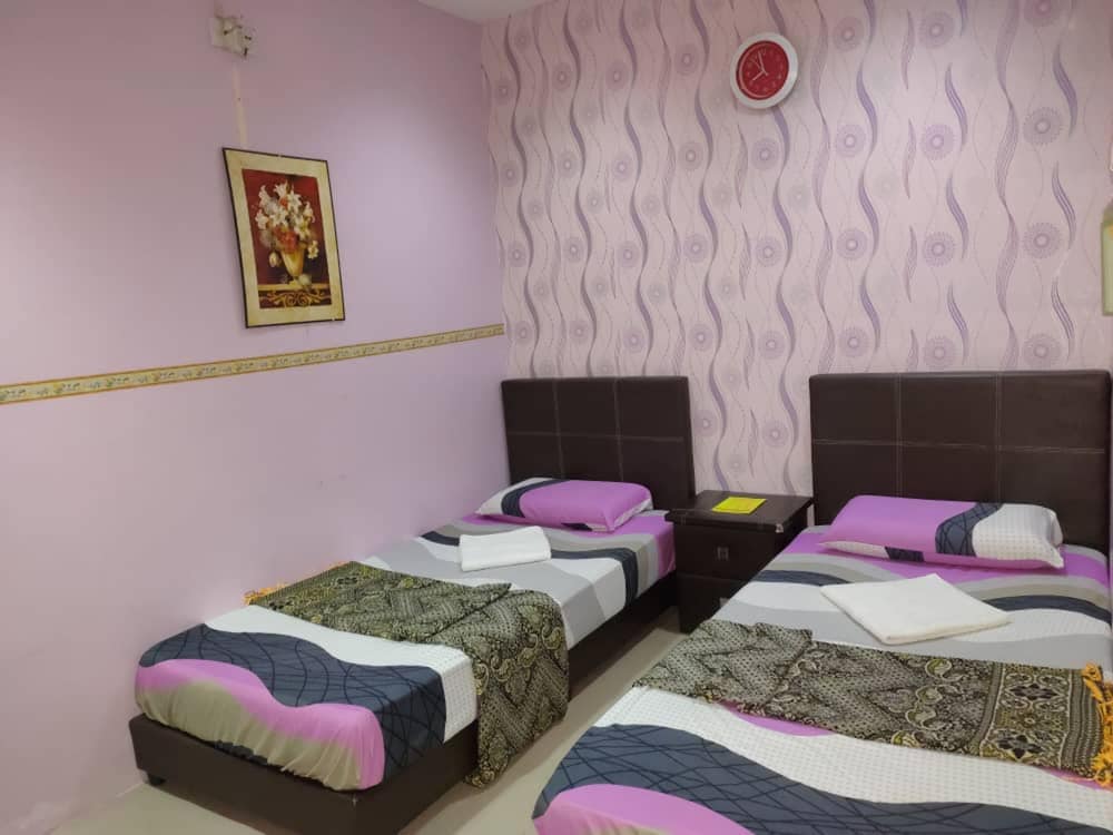 Hotel Budget Sri Bahau 5/25