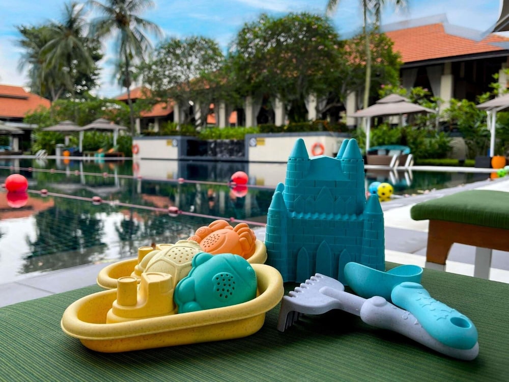Sofitel Singapore Sentosa Resort and Spa 69/76