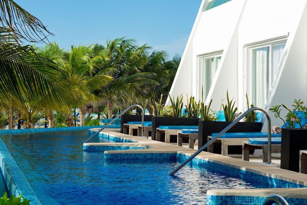 Flamingo Cancun All Inclusive 13/71