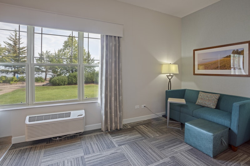 Hampton Inn Duluth Canal Park 45/77