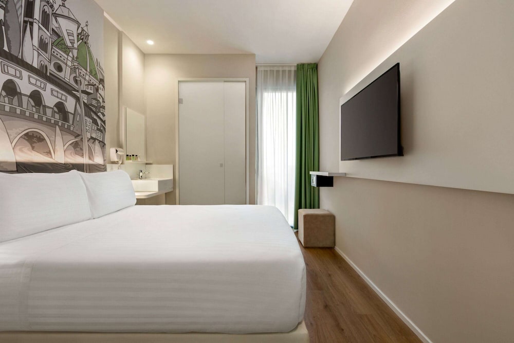 STANDARD, SINGLE BED