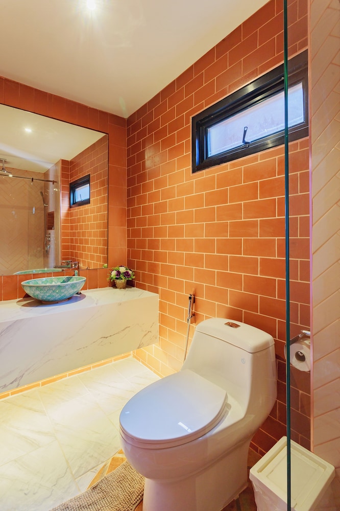 Koh Chang Grand View Resort 73/74
