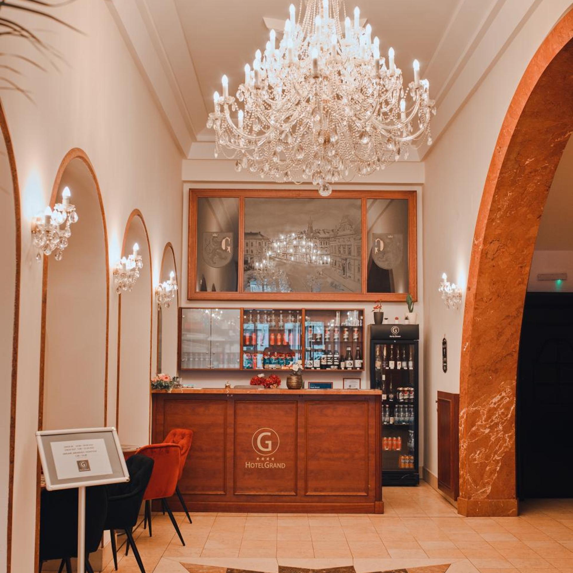 Hotel Grand 11/50