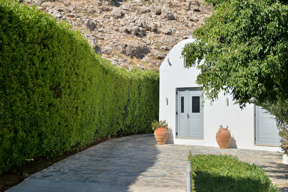 Lindos Sun Hotel 67/70