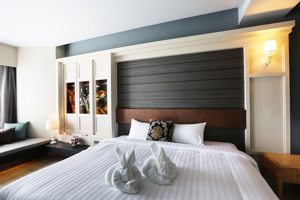 Hatyai Signature Hotel 12/67