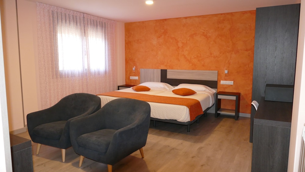 Hotel Rural El Nido de Pinares 6/37