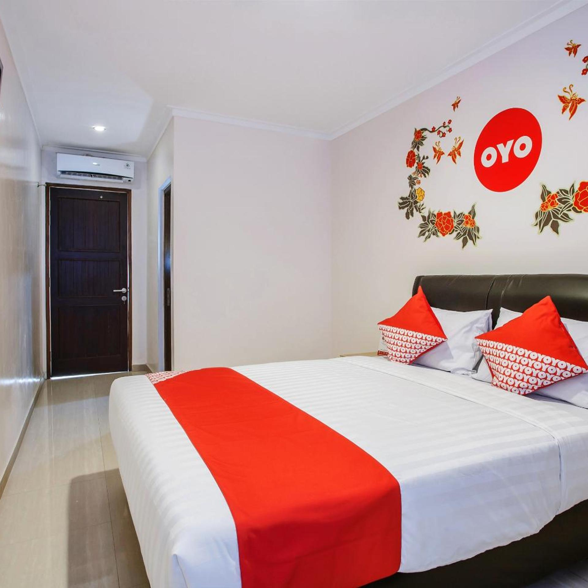 Oyo 134 Lg Residence 12/36