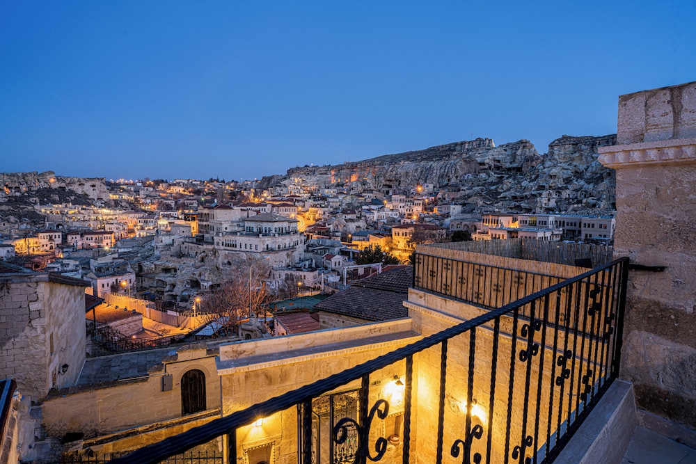Hotel Temenni Evi 46/50