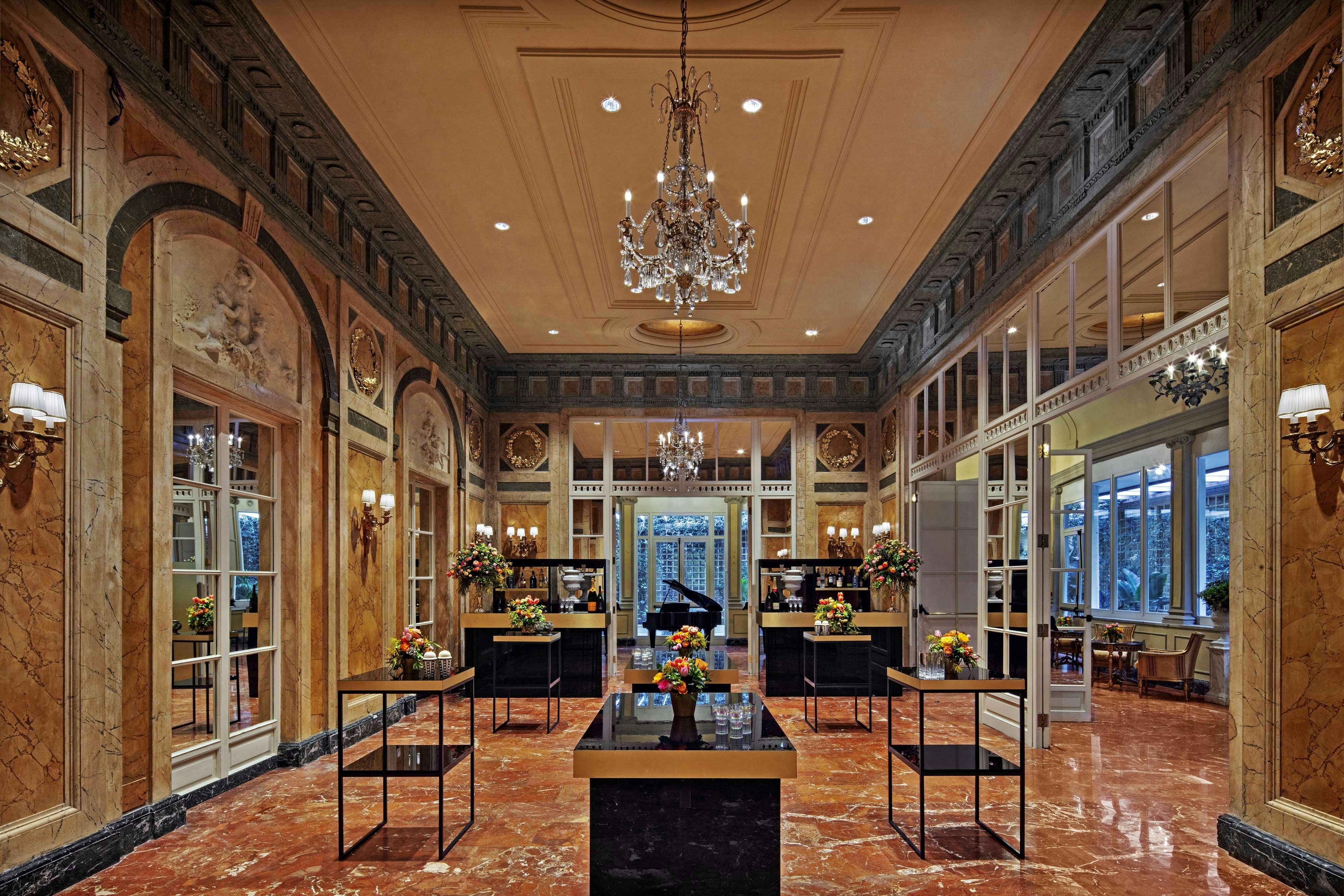 The St Regis Rome 53/84
