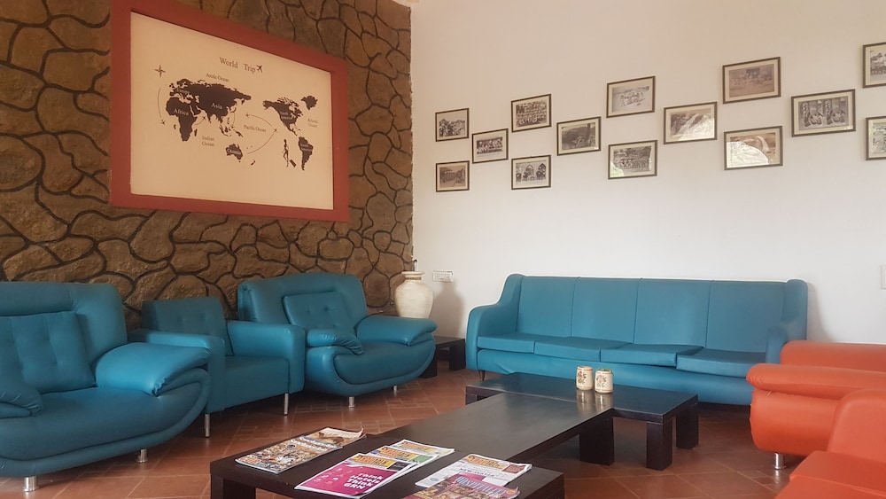 HOTEL RATAN VILLAS 18/32