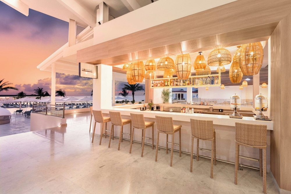 Royalton CHIC Antigua, An Autograph Collection All-Inclusive Resort - Adults Only 43/56