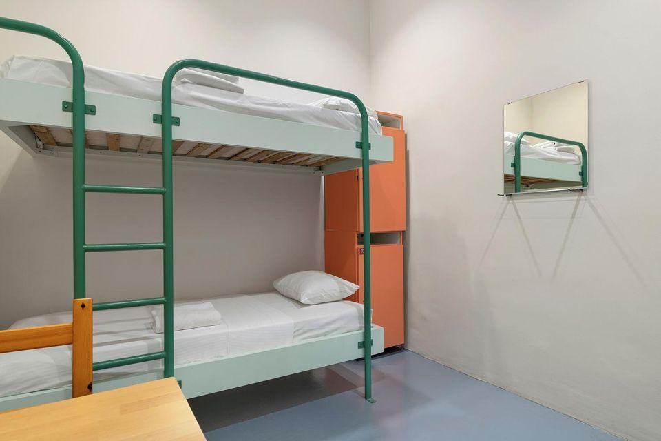 Mixed Dorm, 2 People