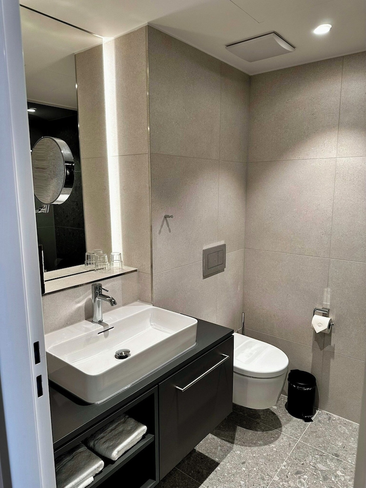 غرفة كومفورت بسرير مزدوج، TOP KHR Stadthotel Munster 5/8