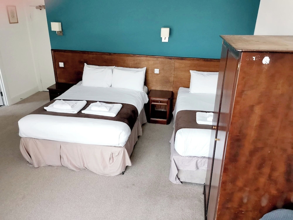 Keppels Head Hotel 18/50