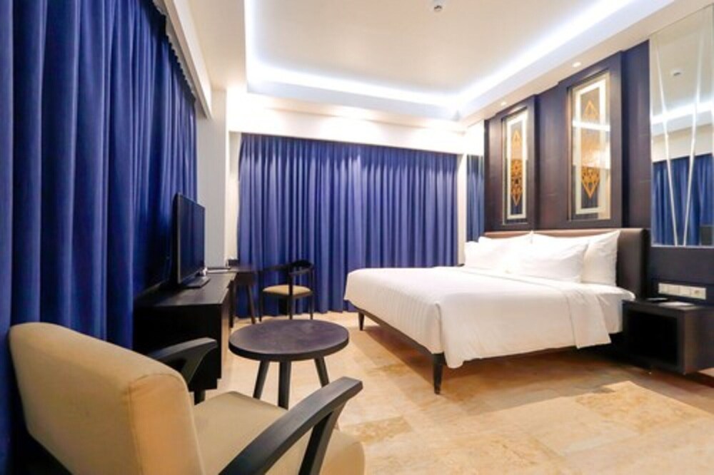 M Bahalap Hotel Palangkaraya 30/67