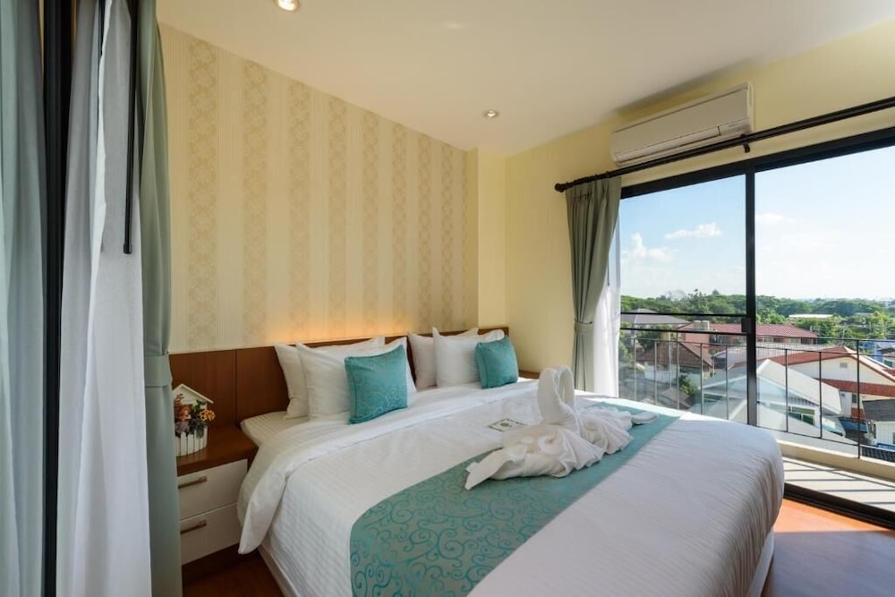 Mira Residence Resort 7/37