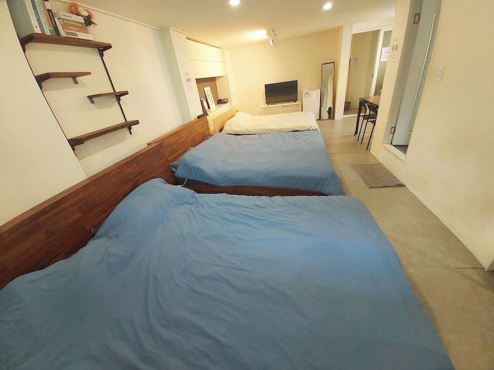 Blueboat Hostel Myeongdong 13/40
