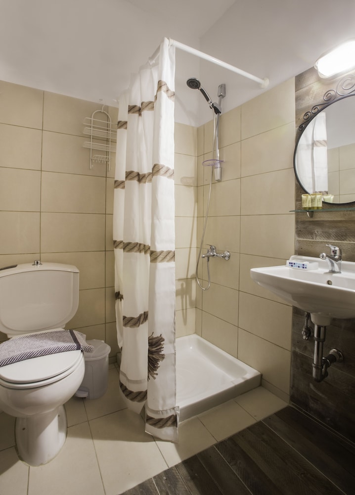 Lindos Boutique Rooms Adults Only 27/28