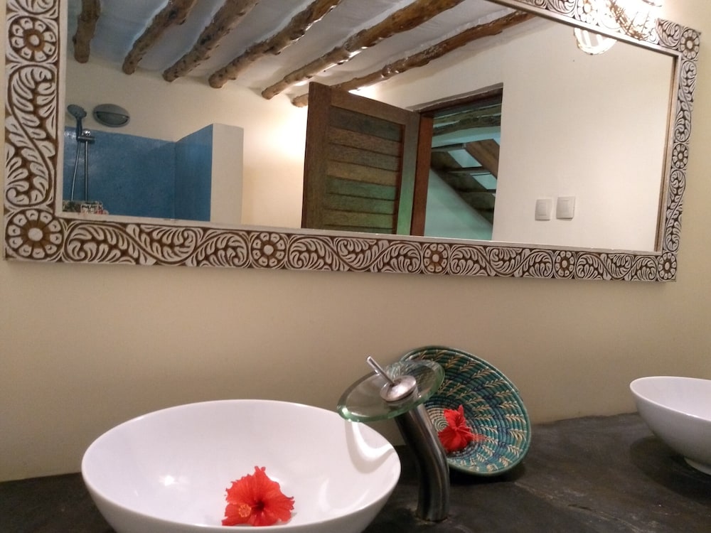 Marafiki Bungalows 60/69
