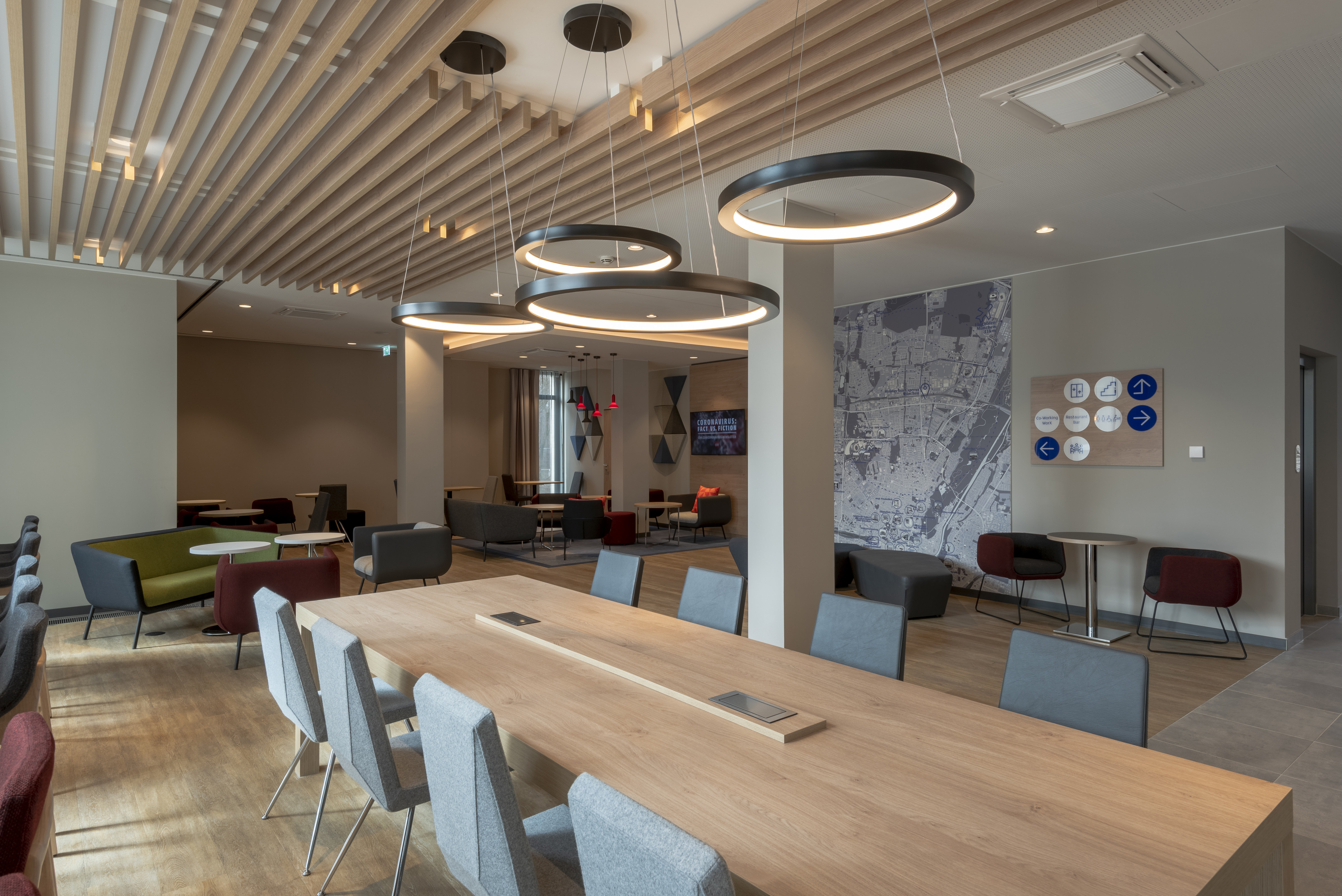 Holiday Inn Express Munich North, an IHG Hotel 48/71