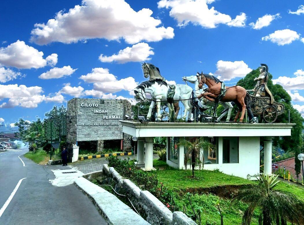 Hotel Ciloto Indah Permai 42/45