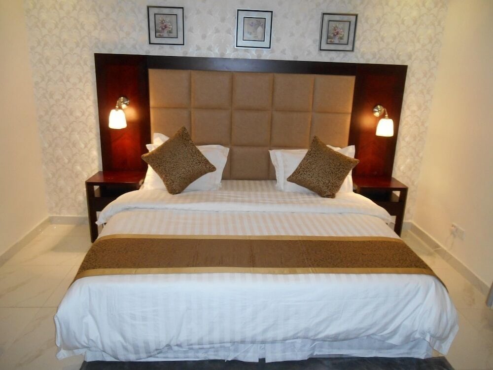 Julanar Alsharq Suites 15/44