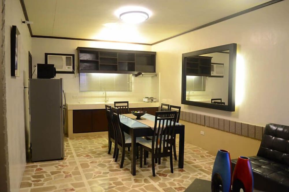 Dm Residente Hotel 40/50