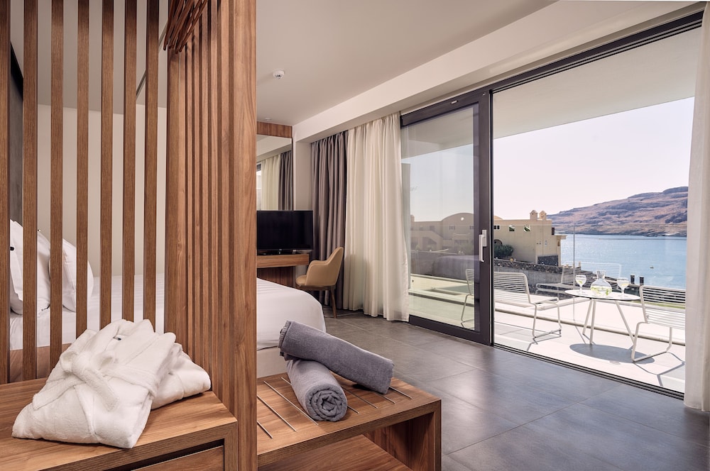 Lindos Grand Resort and Spa - Adults Only 13/50