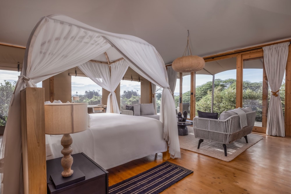 JW Marriott Masai Mara Lodge 6/48