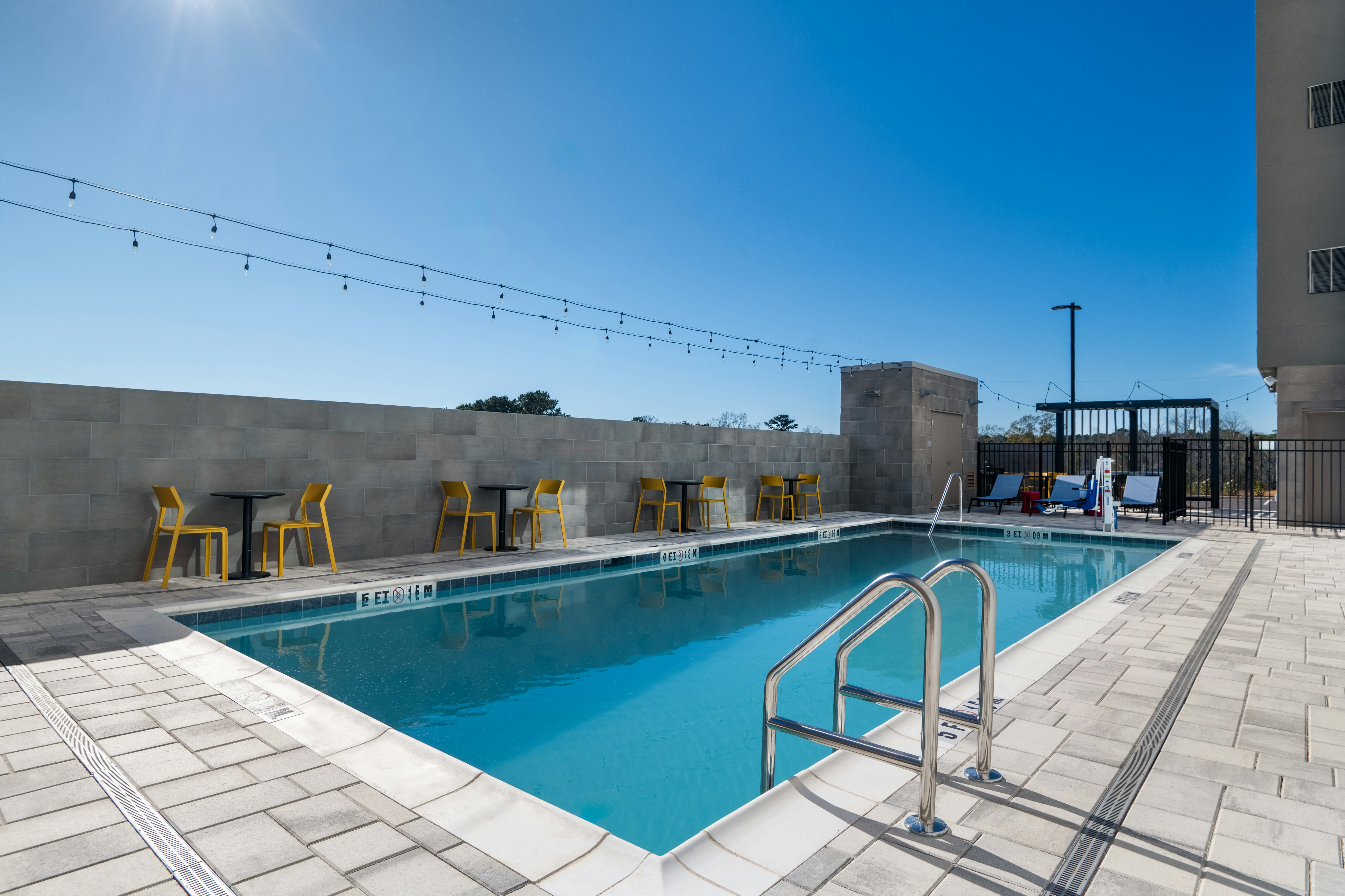 Home2 Suites by Hilton Troy, AL 32/33