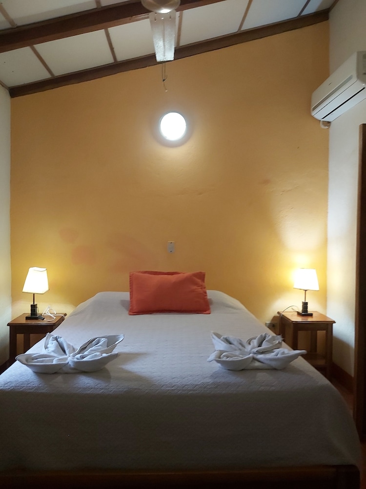 CASA BARCELONA HOTEL 28/67