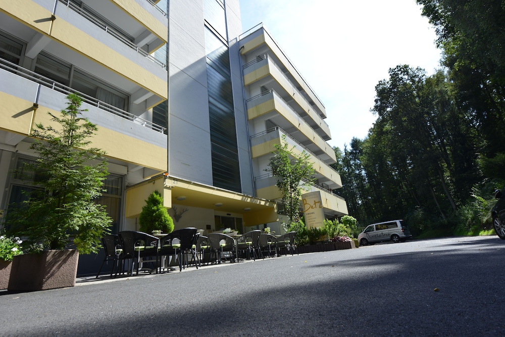 TRIP INN Landhotel Bad Soden-Salmuenster 42/50