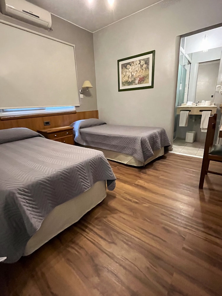 STANDARD, TWIN BEDS