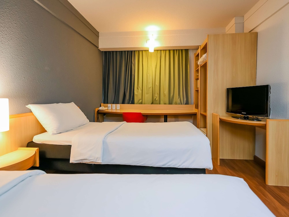 غرفة قياسية بسريرين منفصلين، Ibis Guarulhos 3/10
