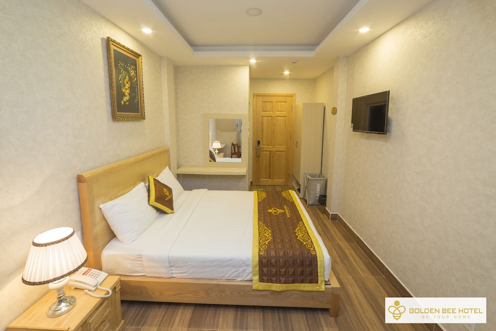 Golden Bee Hotel 21/59