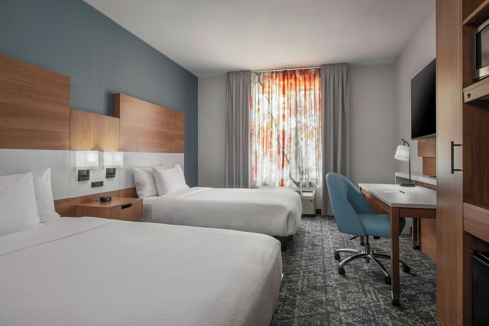 Fairfield Inn Suites By Marriott Oakland Hayward 15/48