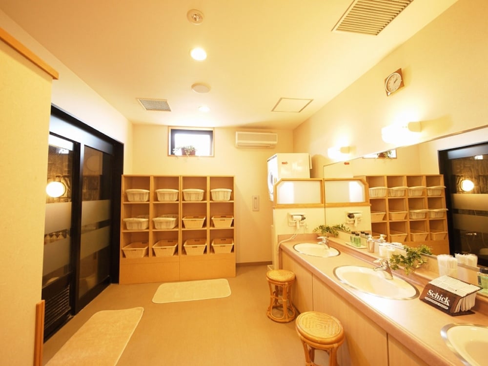 Hotel Route-Inn Nagaoka Inter 28/34