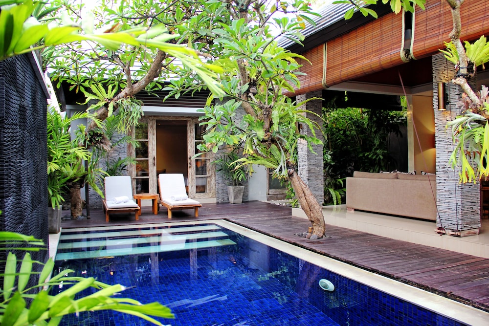 THE WOLAS VILLAS AND SPA in BALI
