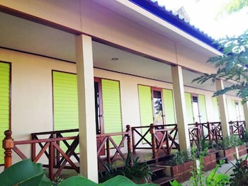 Sri Phairin Resort 3/30