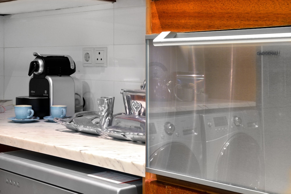 Le Petit Bijou Boutique Apartments 25/50