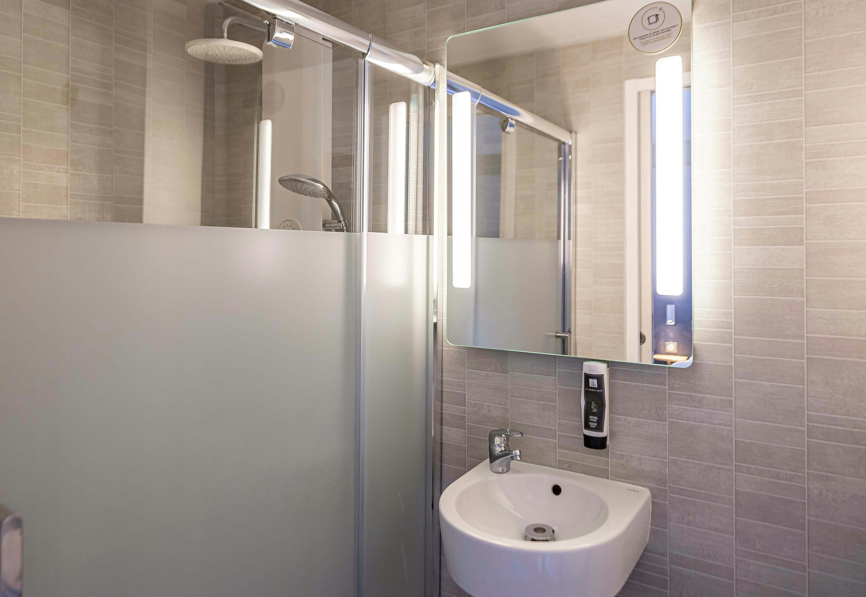 B&B Hotel Bordeaux Le Haillan 32/33