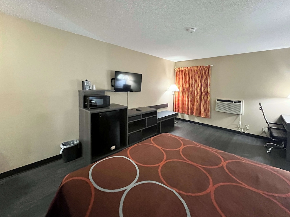 Motel6 Litchfield, IL 31/52