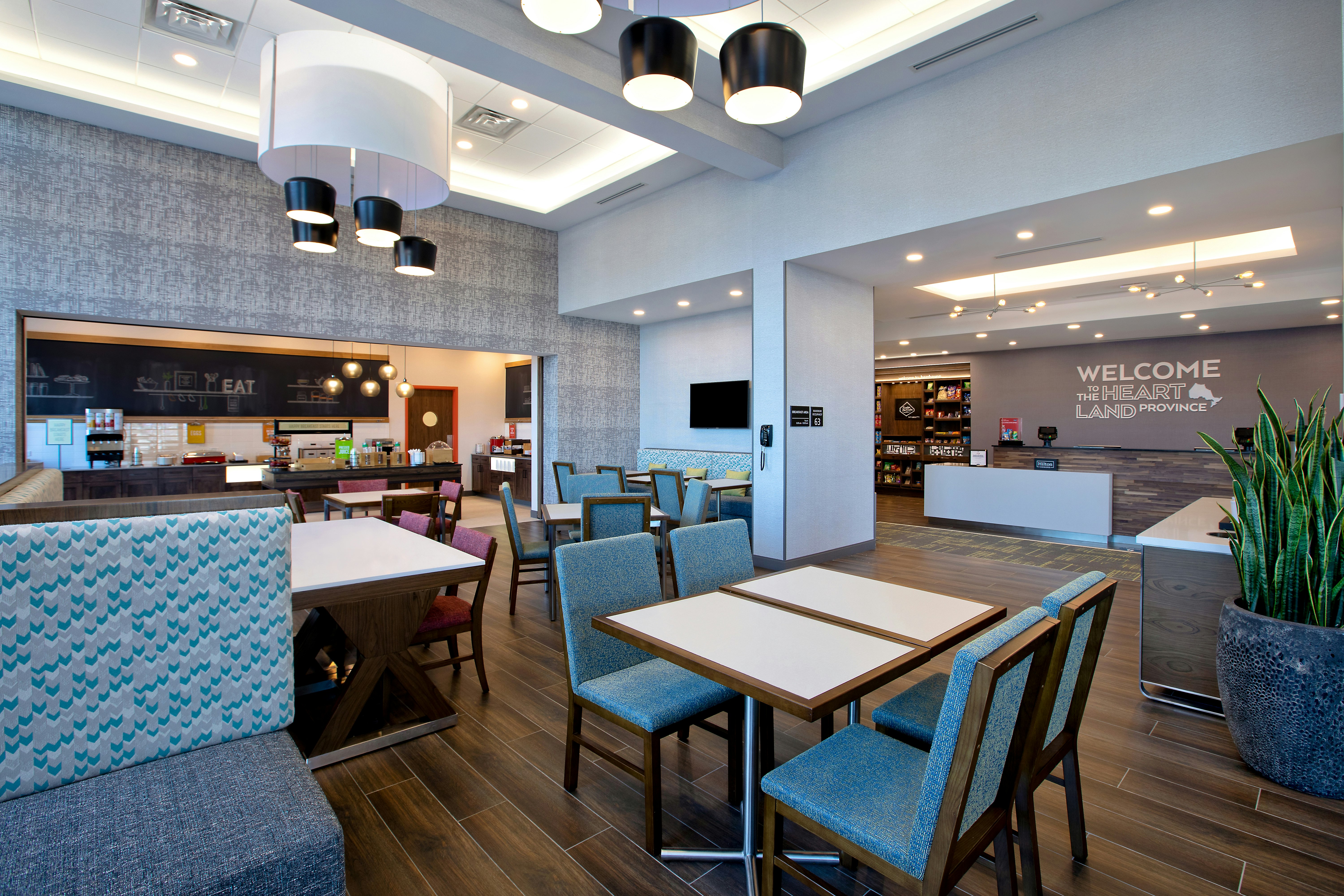 Hampton Inn Suites Ottawa West Ontario Canada 36/52