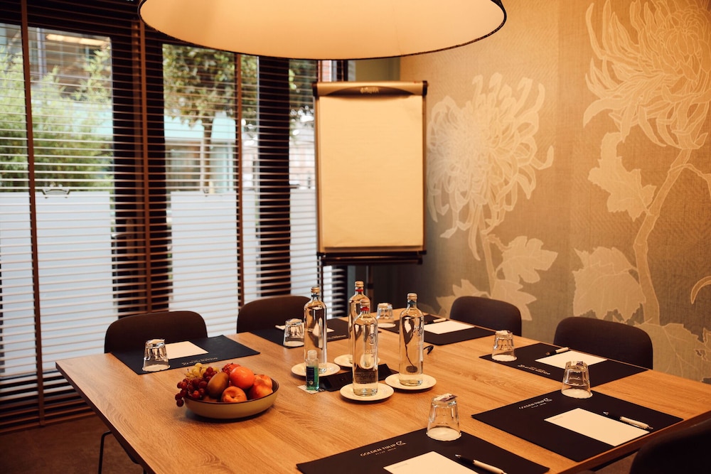 GOLDEN TULIP KEYSER BREDA 43/64