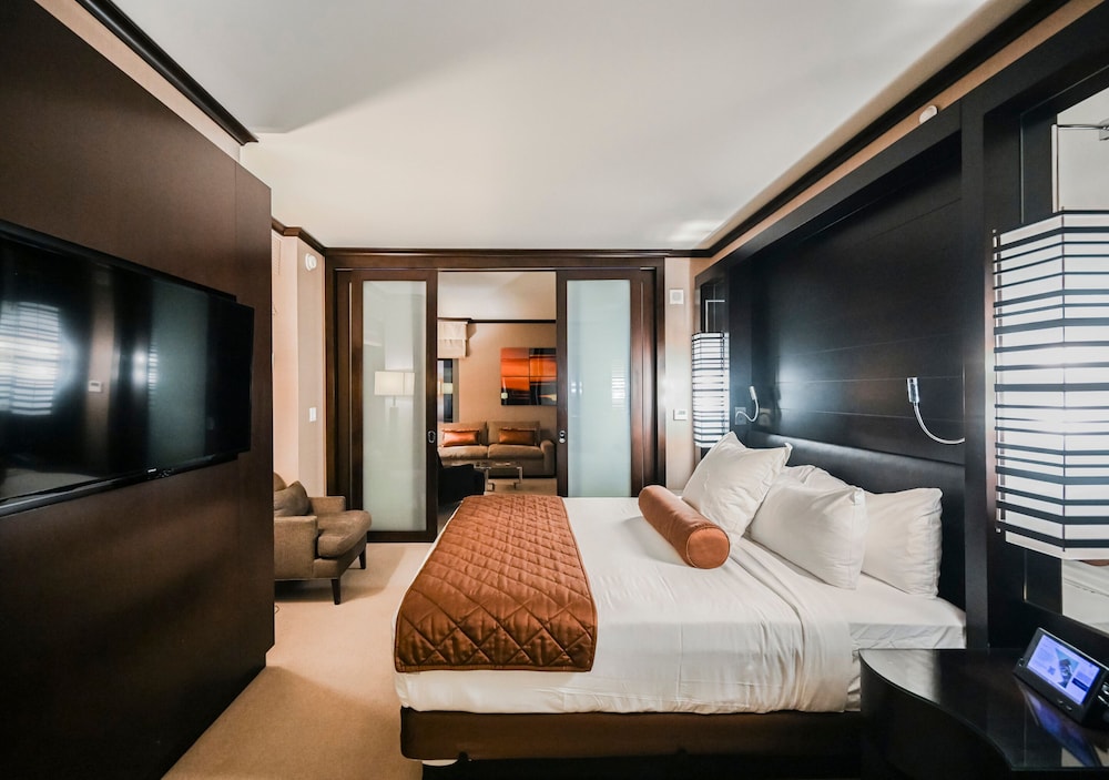 Secret Suites At Vdara 19/50